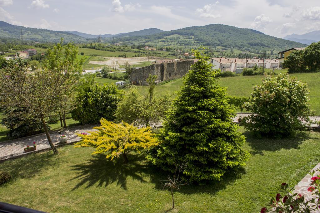 Hotel La Loggia Castel Di Sangro Exterior photo